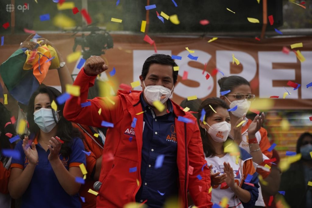 ¡Triunfo Seguro! Andrés Arauz cerró campaña en Quito
