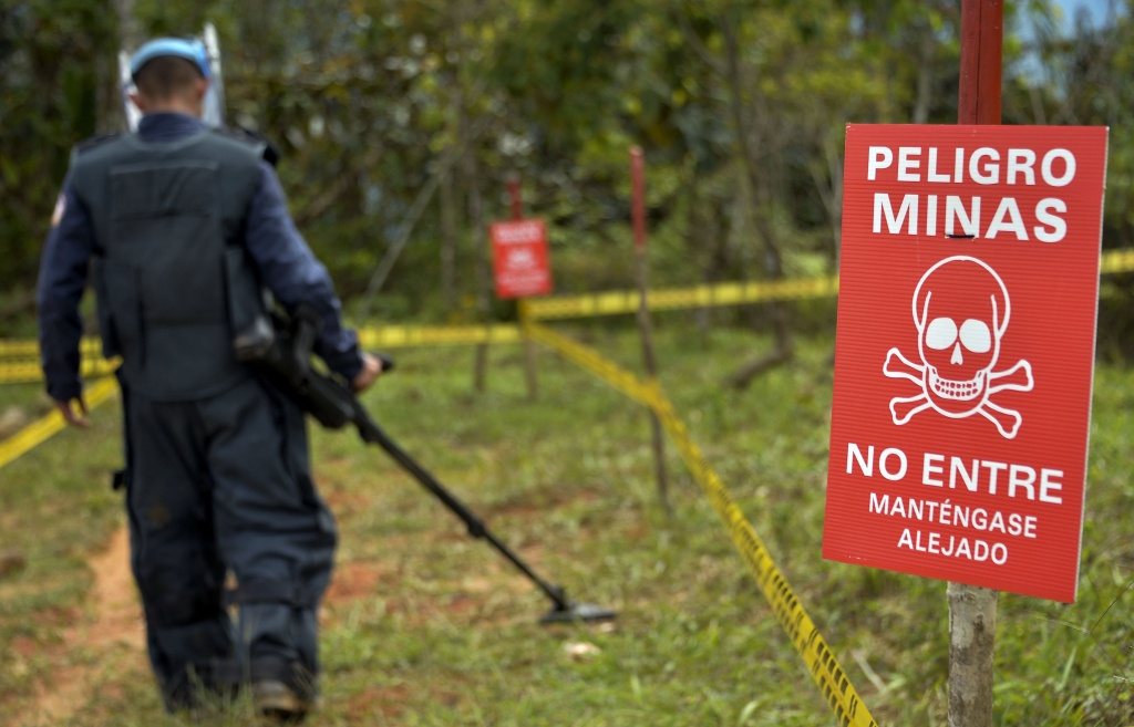 Antipersonnel mines