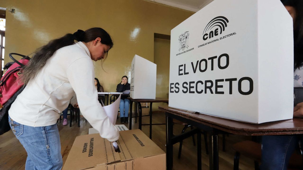 Ecuador un