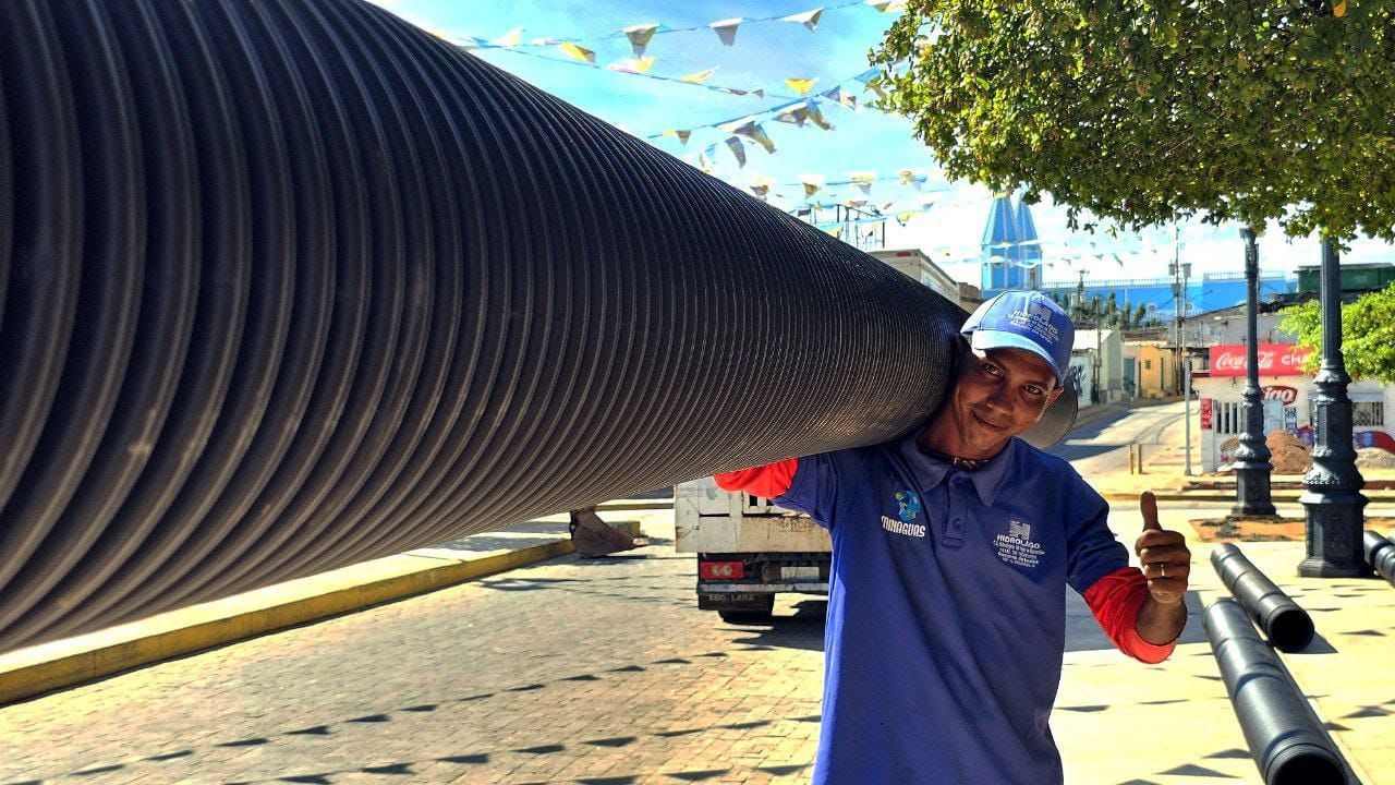 Plan Rector de Atención de Aguas 2025 llega a la comunidad Santa Lucía con la sustitución de colector