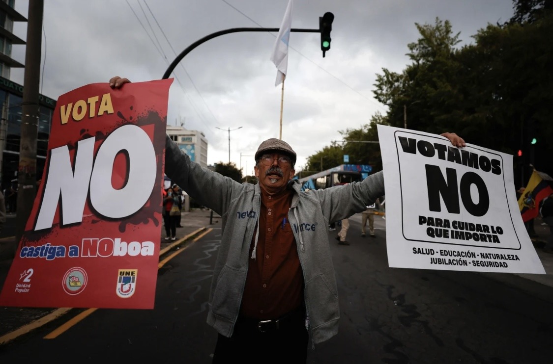 Ecuatorianos dijeron “NO” a las reformas de Noboa