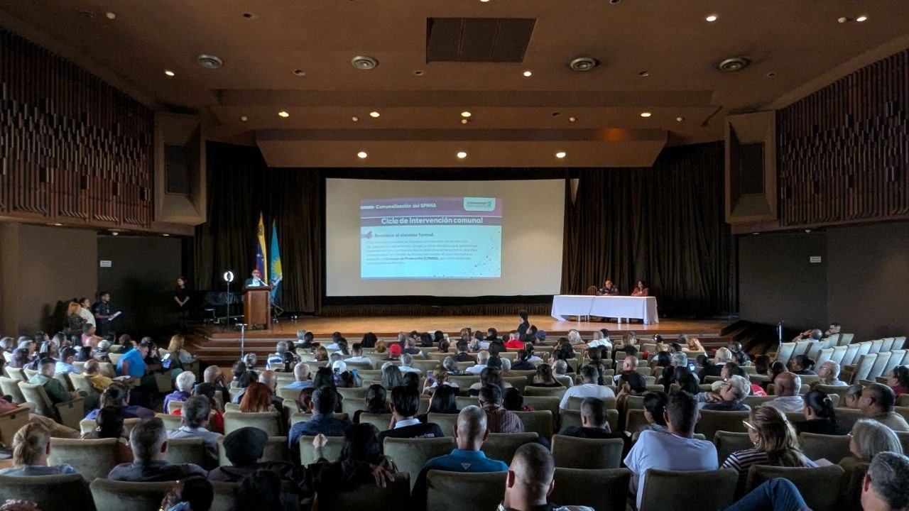 Jueces de Paz zulianos se forman en la justicia comunal