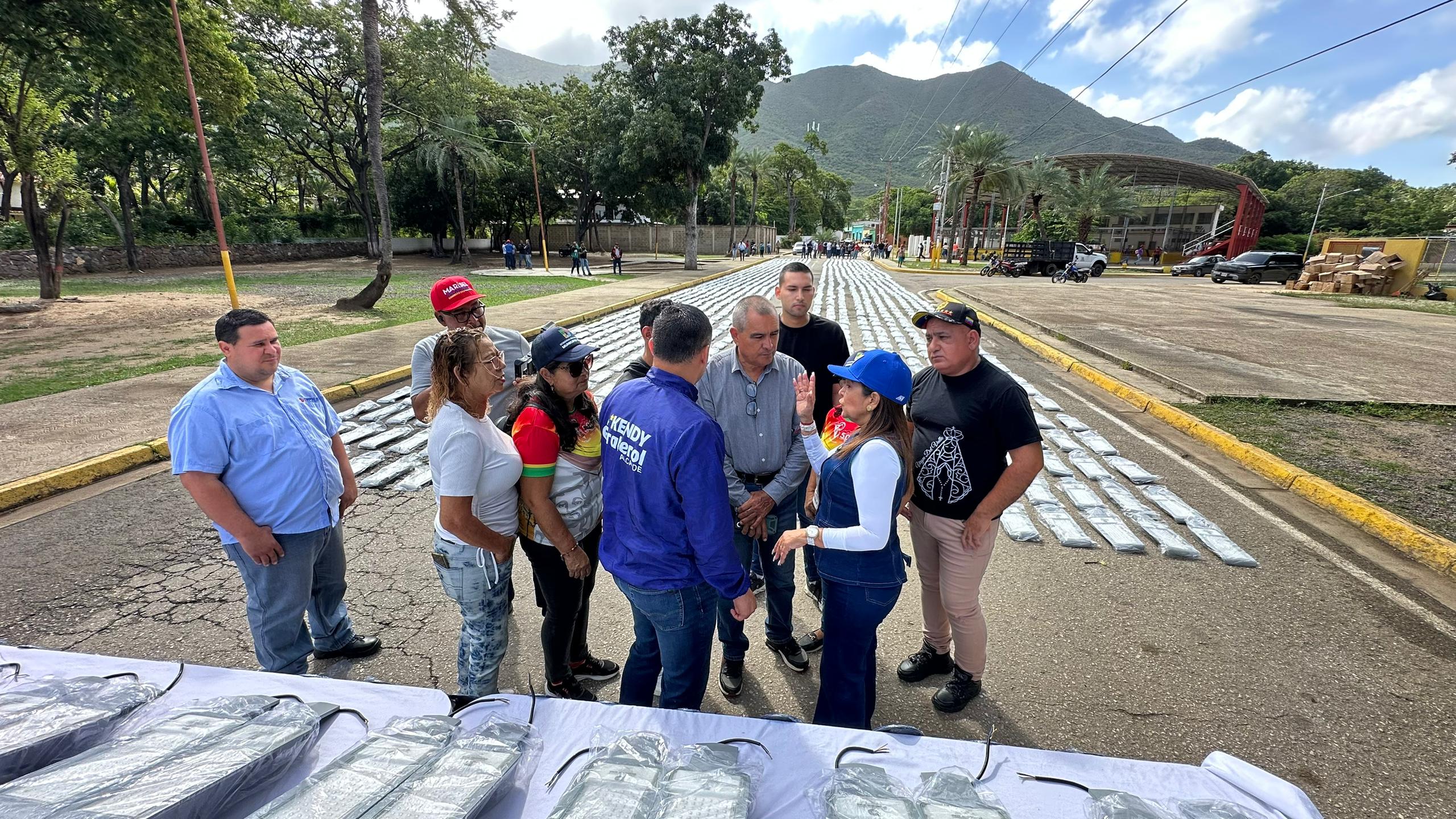 Mil 700 nuevas luminarias llegaron al municipio Díaz de Nueva Esparta