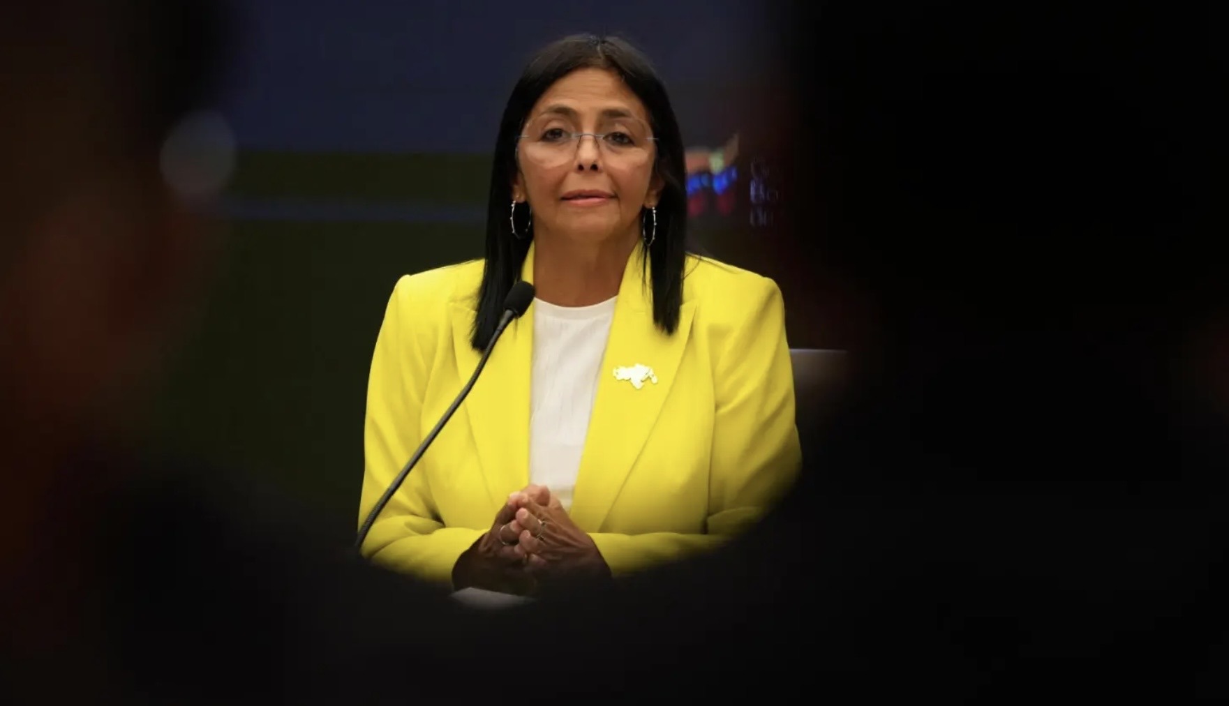 El doble ataque contra Delcy Rodríguez: Descalificación de género y fake news