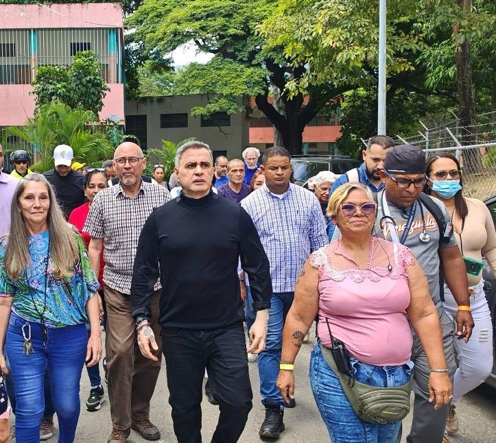 Tarek William Saab informa del despliegue de la Gran Misión Viva Venezuela en apoyo a las familias